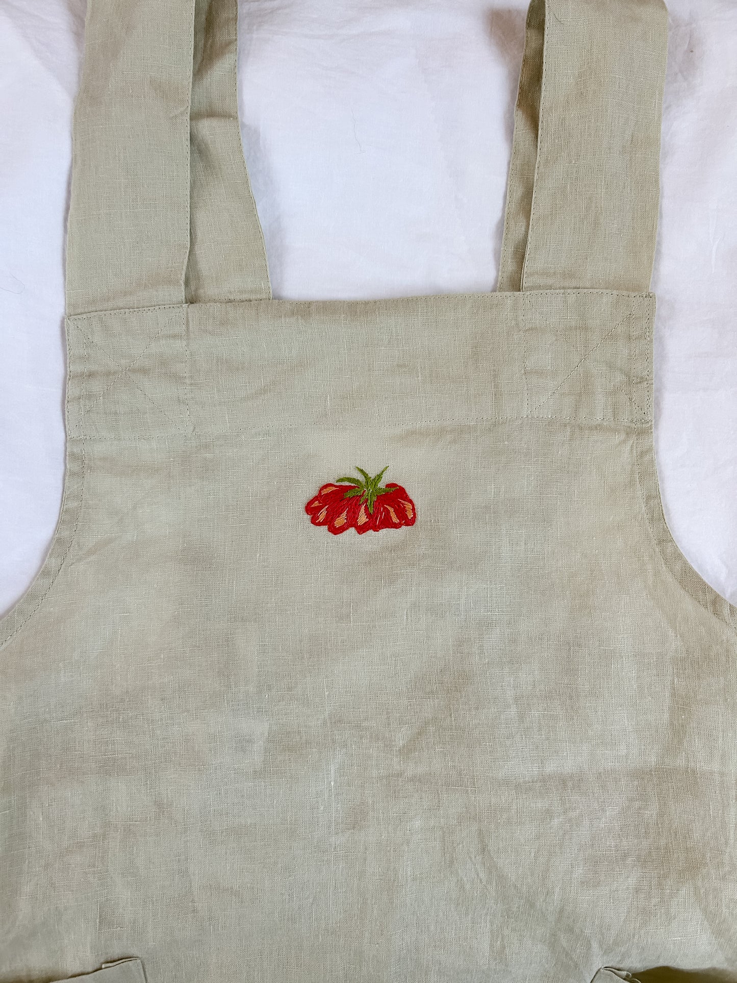 Pleated Heirloom Tomato Apron - Adult Size
